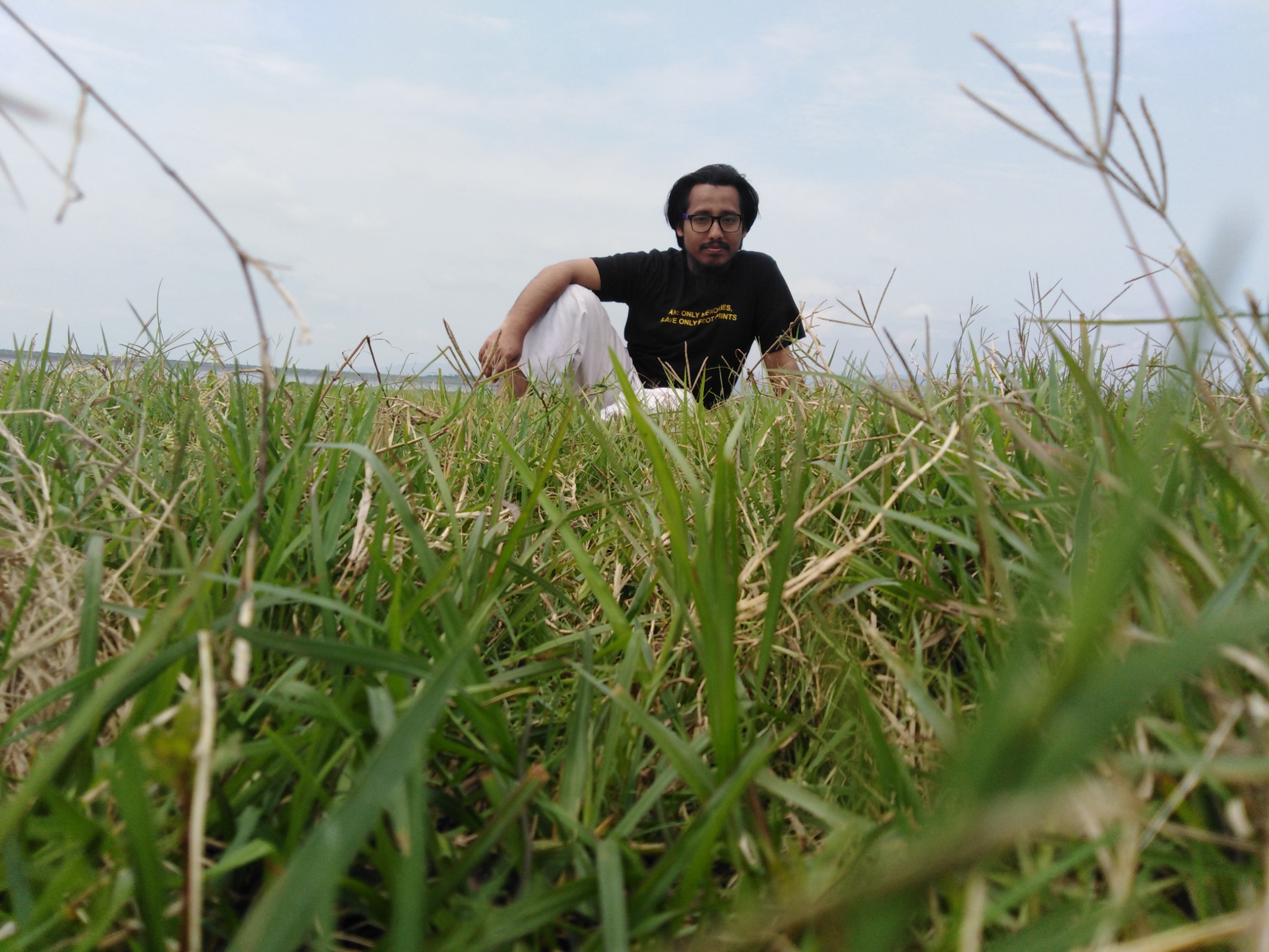 Outdoor field travel moment